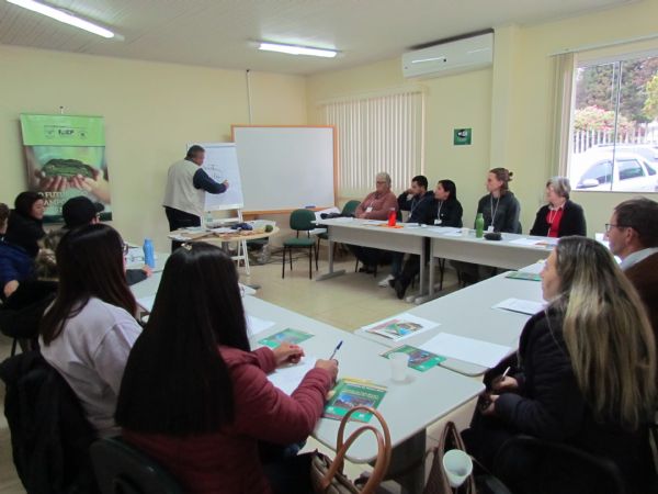  Produtores participam de curso sobre Turismo Rural 