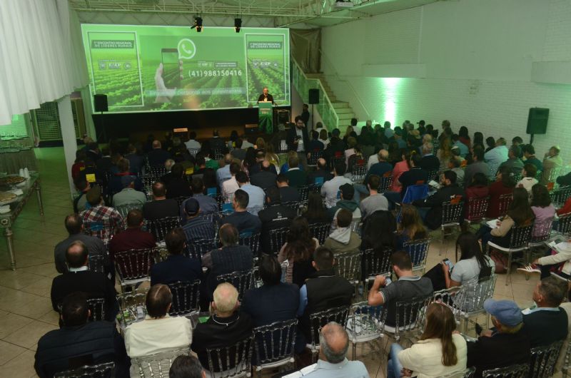 Encontro Regional de Líderes Rurais reúne mais de 200 pessoas em Guarapuava