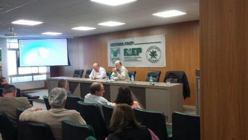 Diretores do Sindicato Rural participam da reunião da Comissão de Leite da FAEP