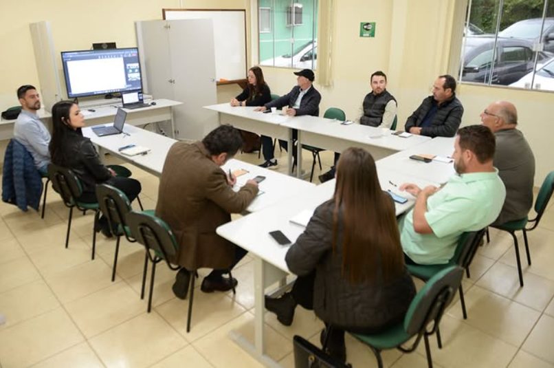 Sindicato Rural sedia primeira reunião do Projeto Campo Futuro, da CNA, sobre custos de produção de pinus