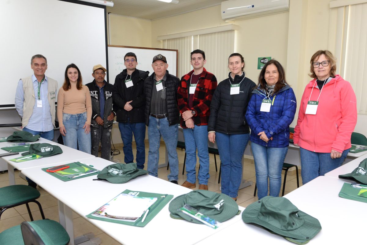 Sindicato Rural e Senar promovem curso de Jardins Produtivos com foco em hortas e pomares