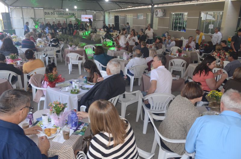 Dia do Agricultor é AMANHÃ (27)