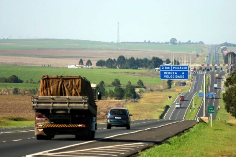 Pedágio no Paraná: FAEP defende menor tarifa e obras no curto prazo