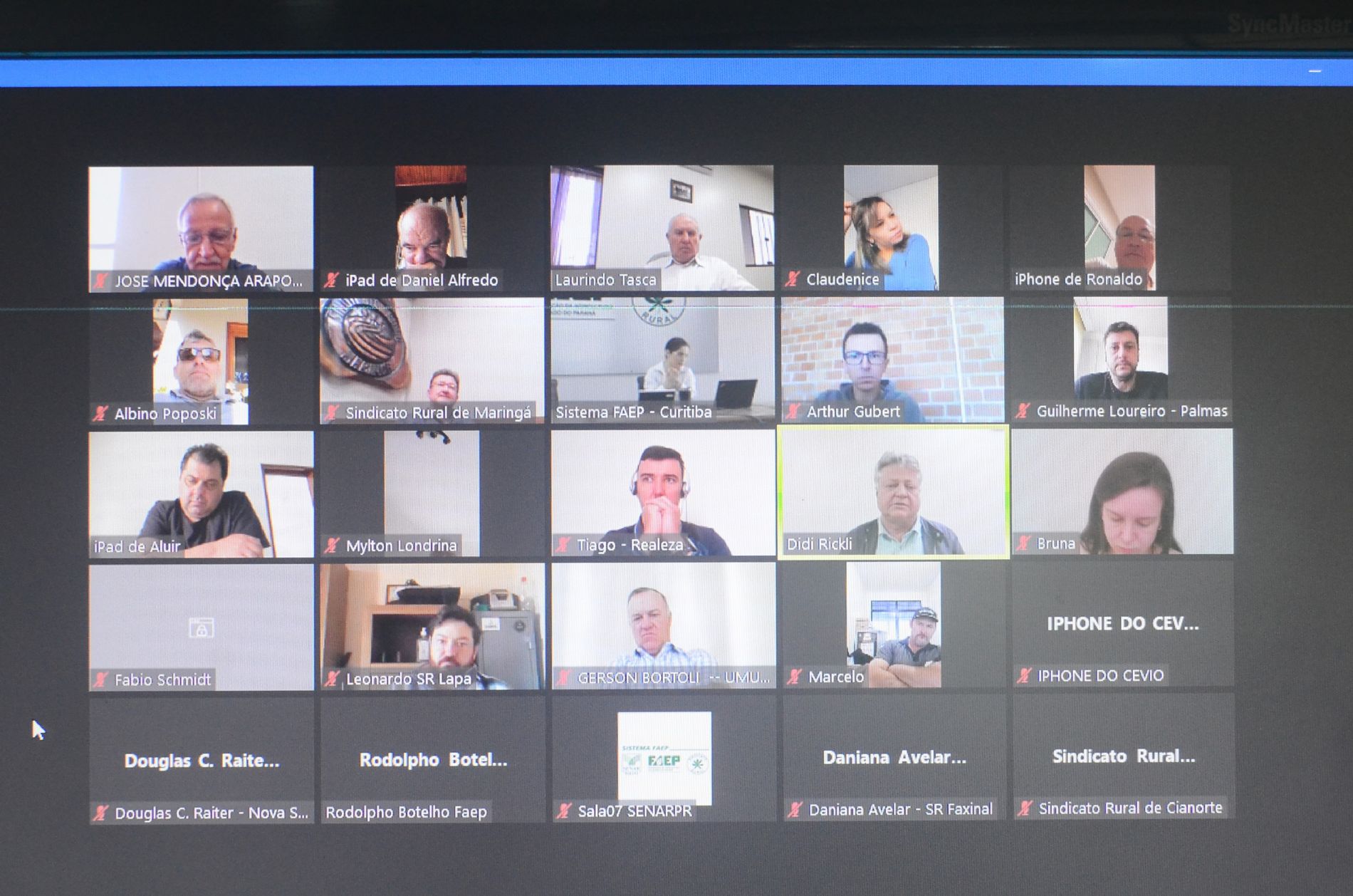 Comissão de Cereais, Fibras e Oleaginosas da FAEP está realizando reunião na manhã desta quinta-feira, 25