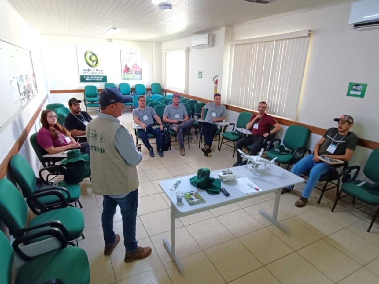Sindicato Rural: começou hoje curso de operação de drones