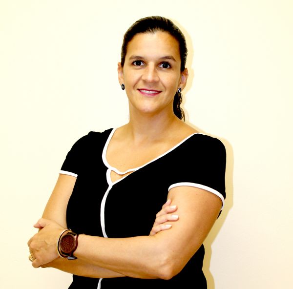 De olho no potencial da avicultura da Am&eacute;rica Latina, Sanphar anuncia Ana Caselles como nova gerente t&eacute;cnica